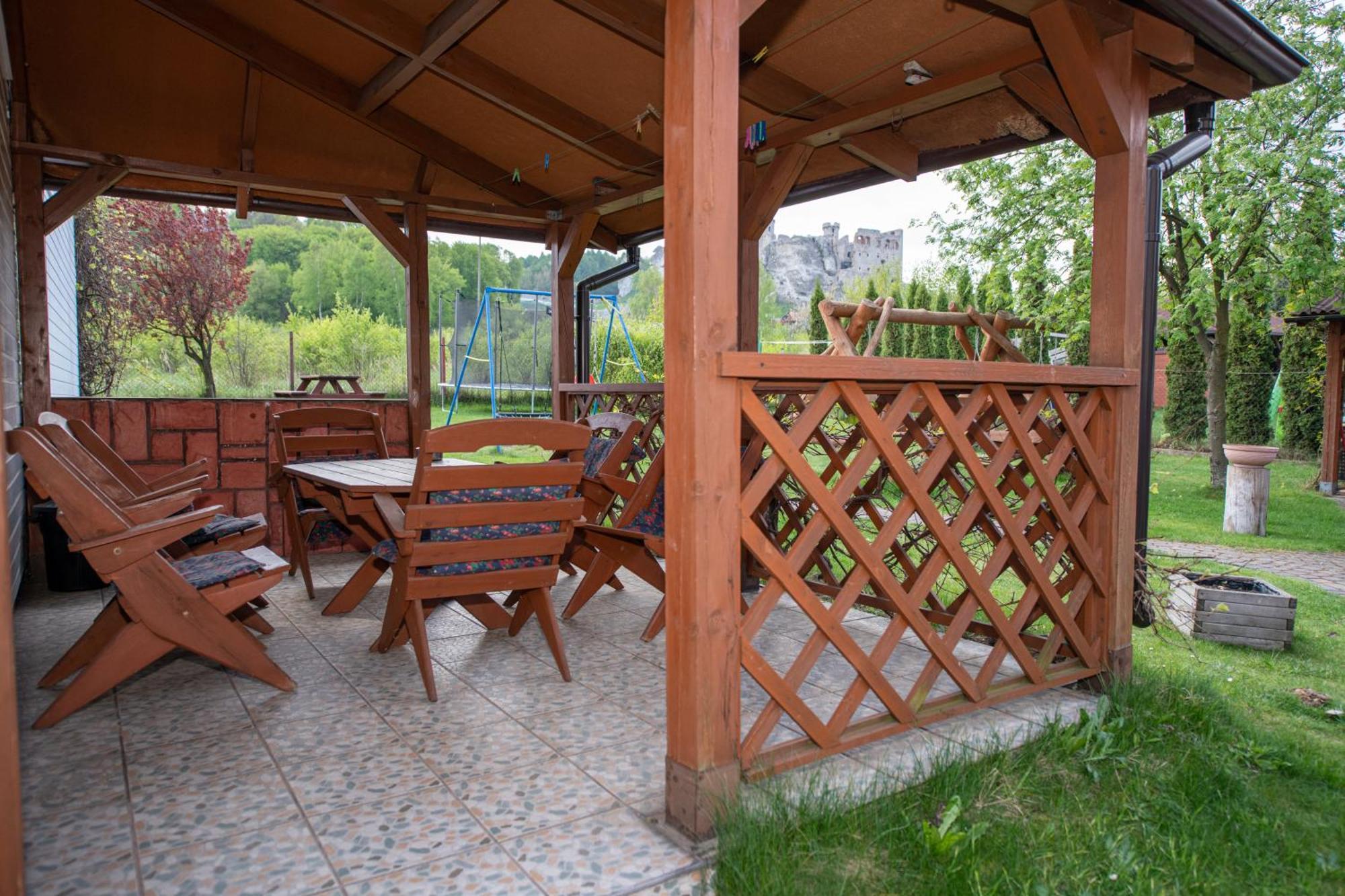 Na Jurze Jacuzzi Sauna Beczka Landhaus *
